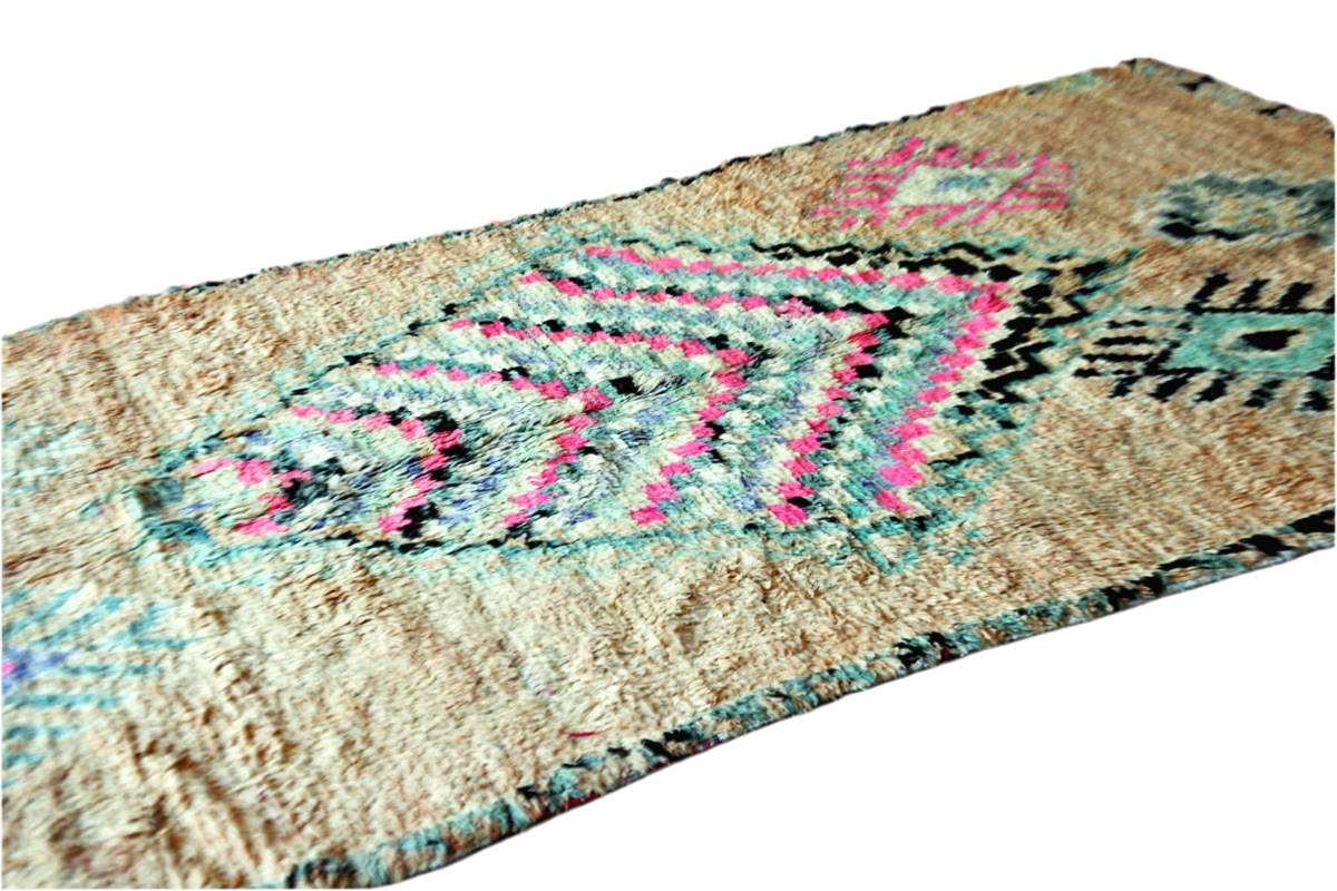Boho moroccan vintage boujaad rug side shot