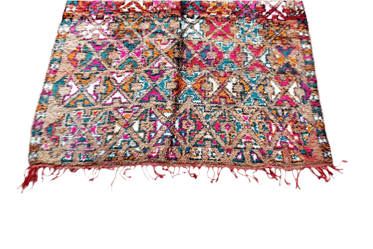 Bright red pink green vintage moroccan zemmour rug bottom
