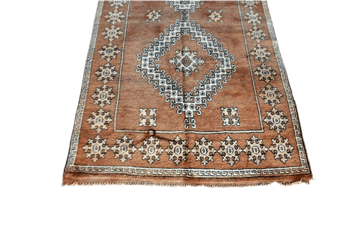 Brown rust earthy vintage moroccan zemmour rug bottom