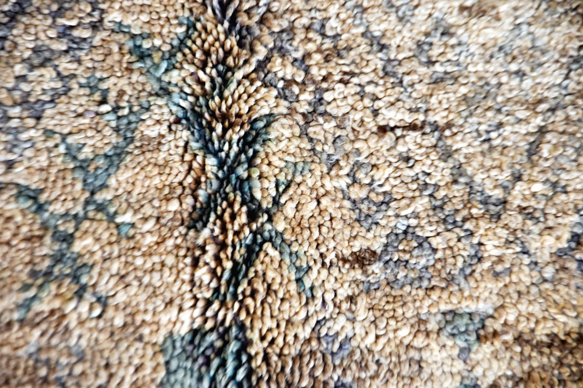 Close up light peach mint beni mguild rug