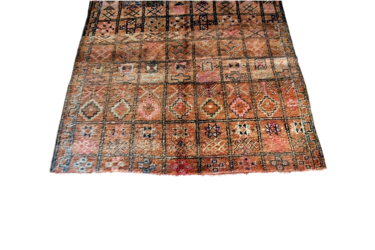 Dark earthy brwown vintage zemmour moroccan rug carpet bottom
