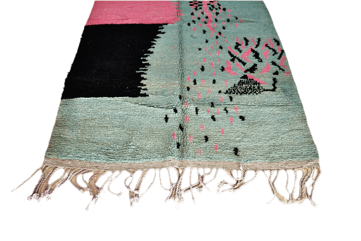 Mint pink Moroccan boujaad rug bottom