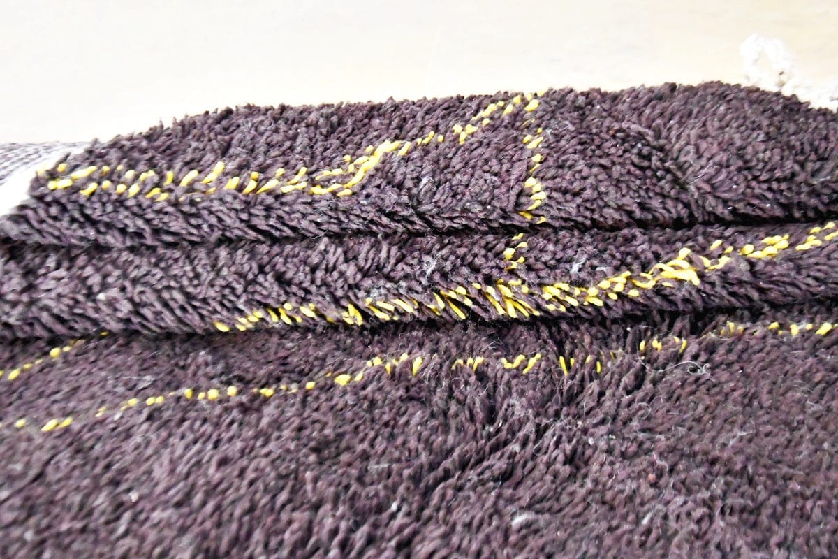 Moroccan handmade beni mrirt soft black rug