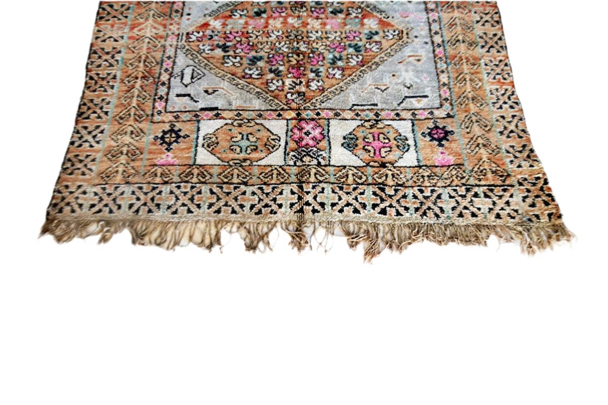 Pastel pink blue moroccan vintage zemmour rug carpet fringe