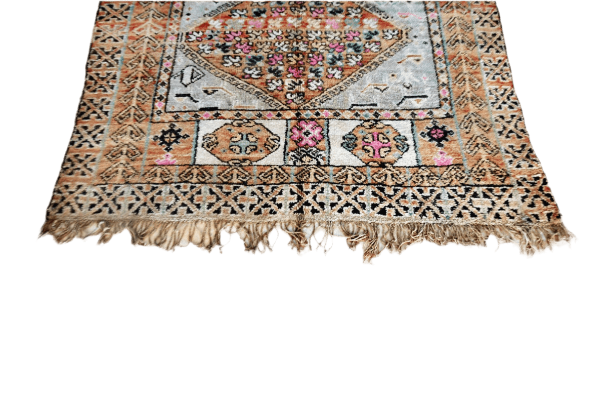 Pastel pink blue moroccan vintage zemmour rug carpet fringe