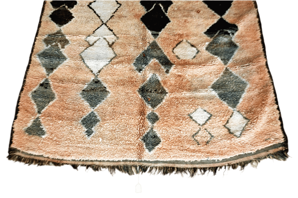 Peach black abstract moroccan Boujaad rug vintage bottom