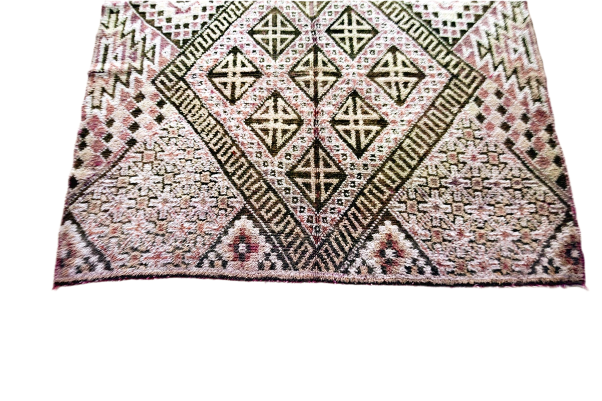Purple black small beni mguild vintage rug bottom