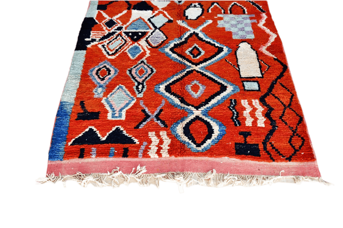 Red white black moroccan boujaad rug bottom
