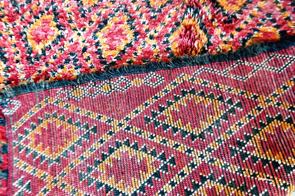 back red beni mguild rug vintage