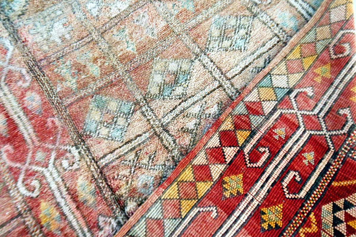 back side crimson red zemmour rug