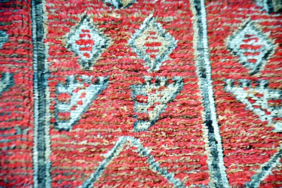 close pink zemmour rug