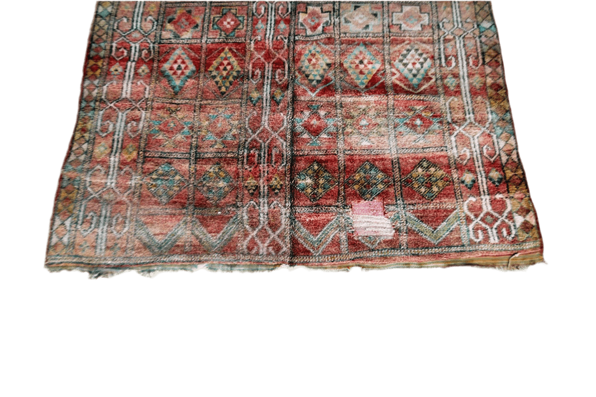 faded red symethrical moroccan vintage zemmour rugs bottom