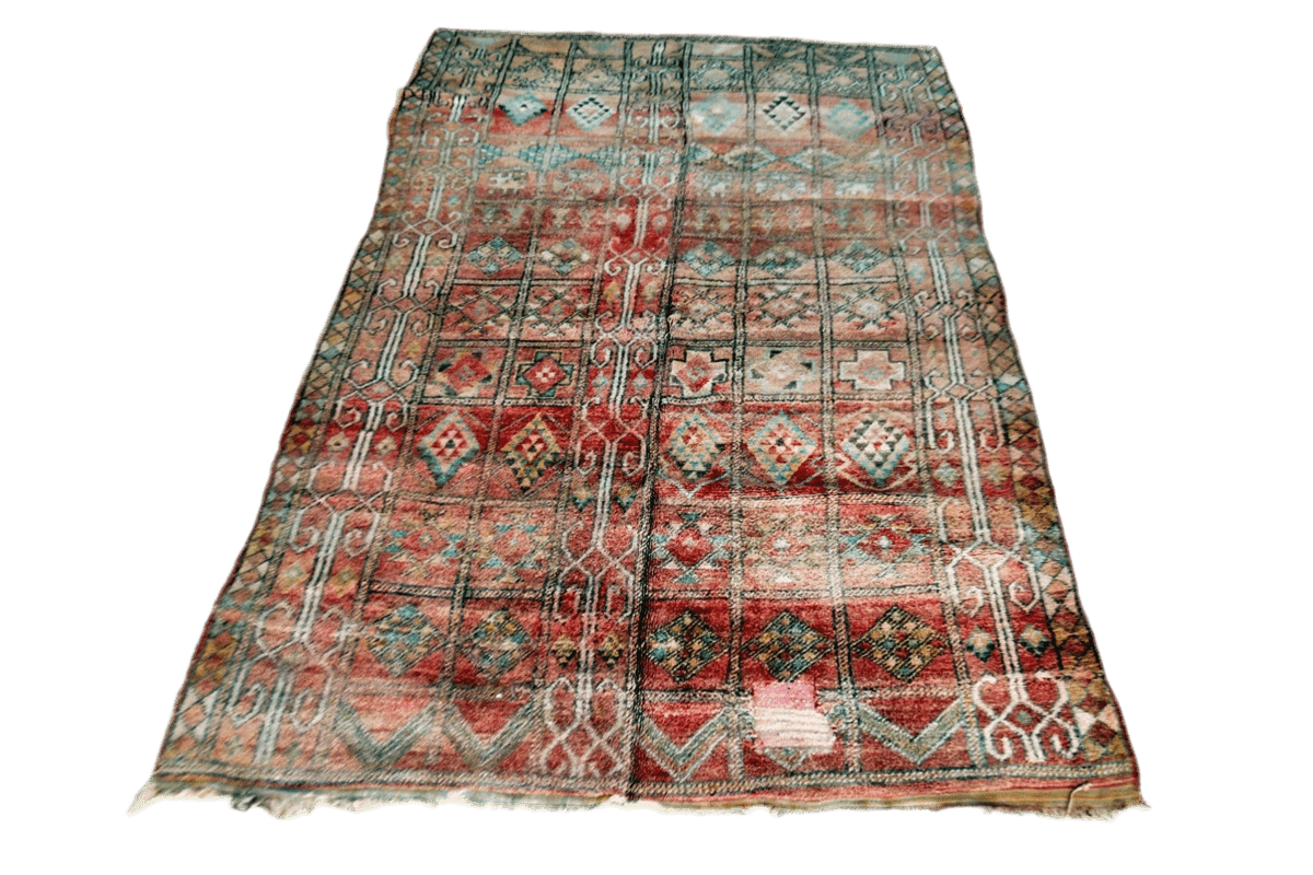 faded red symethrical moroccan vintage zemmour rugs front
