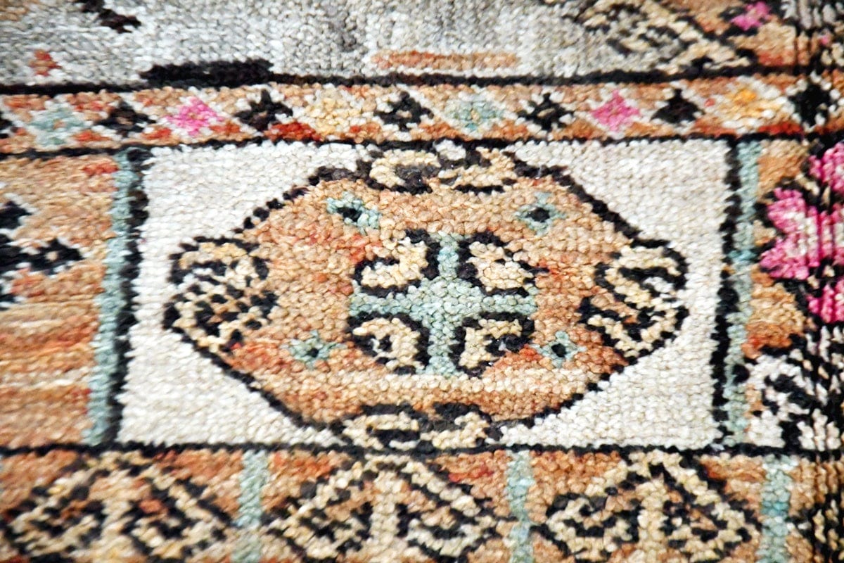 light blue pastel zemmour rug close up