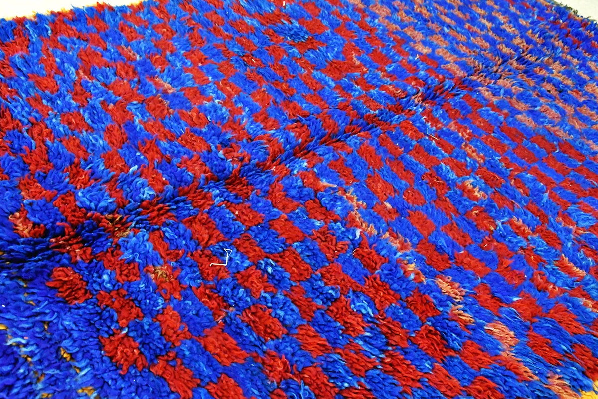 side Beni mguild checker blue red rug
