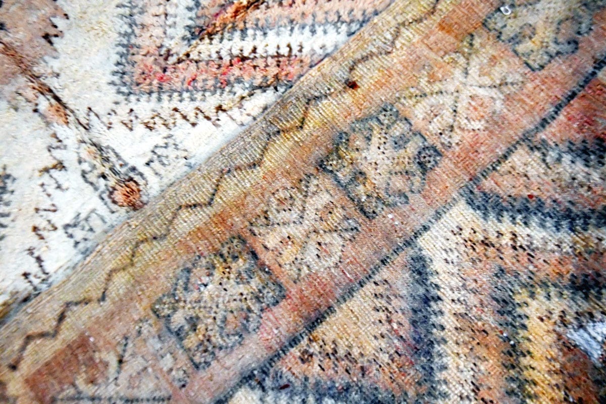 zemmour beige pastel folded moroccan rug