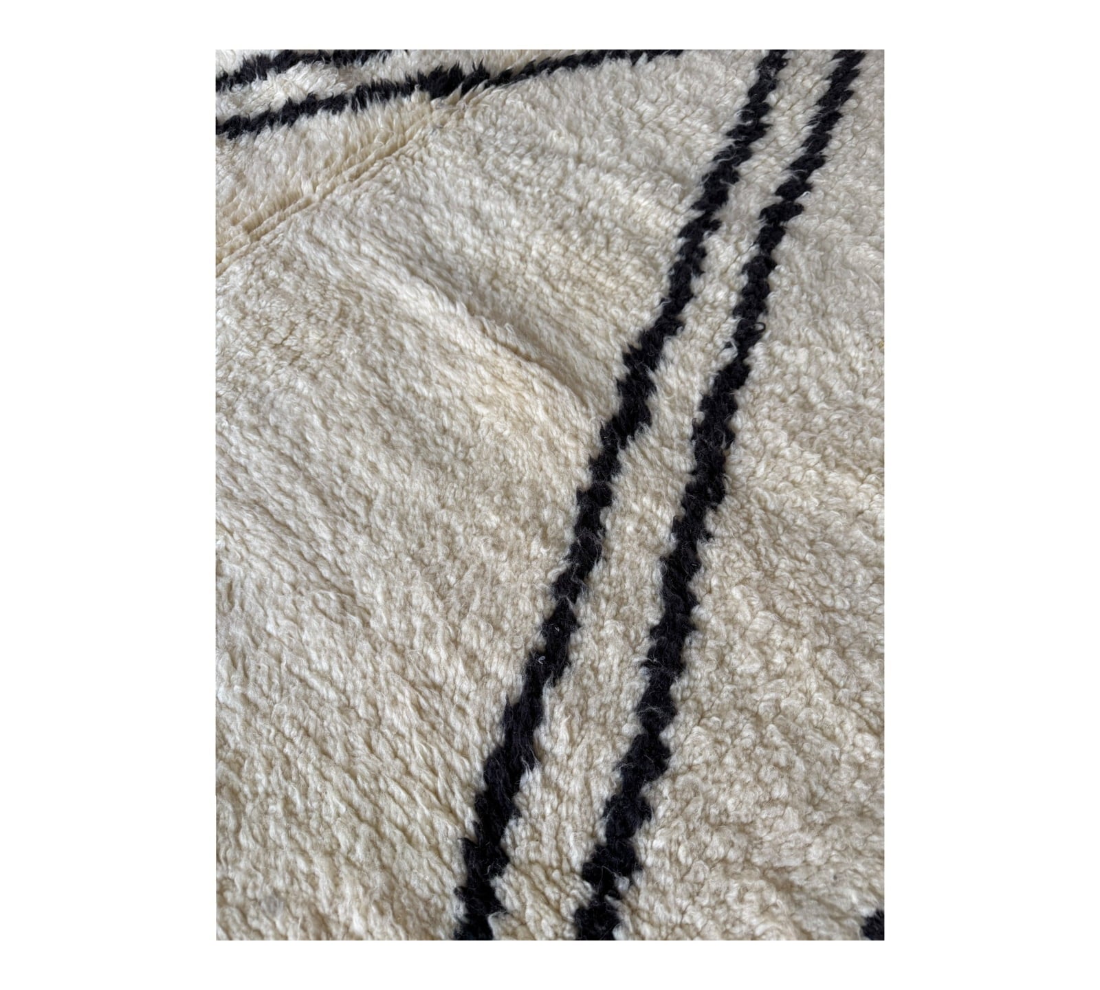 Black and white Beni Ourain rug close up