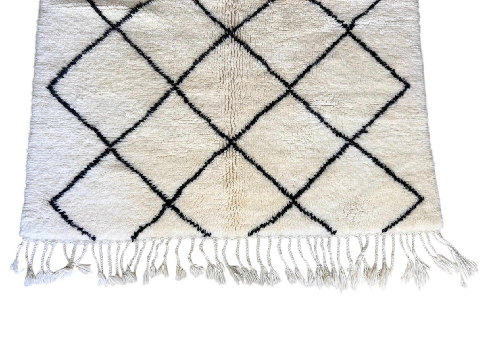 Black and white  diamonds Beni Ourain rug bottom tassels