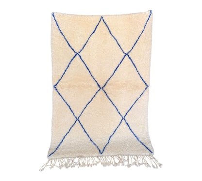 Blue & white Beni Ourain Moroccan rug mediterranean standing