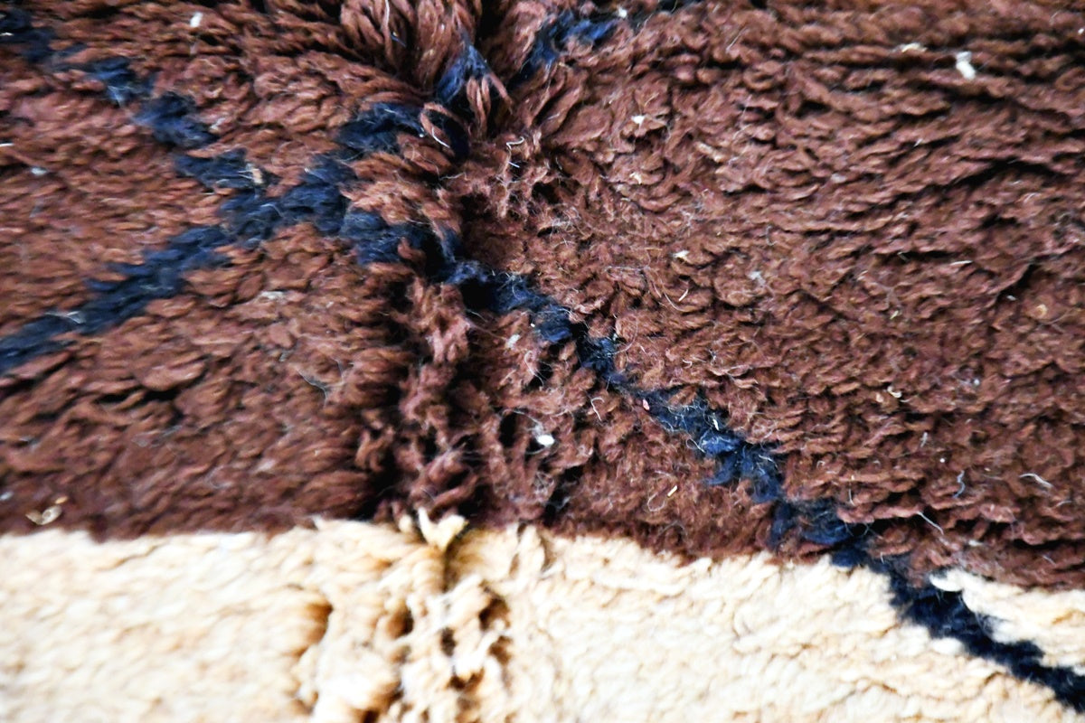 Brown beige soft beni mrirt rug striped close up