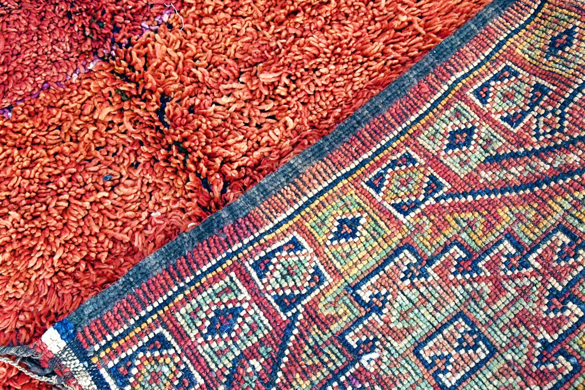Chevron back beni mguild vintage rug