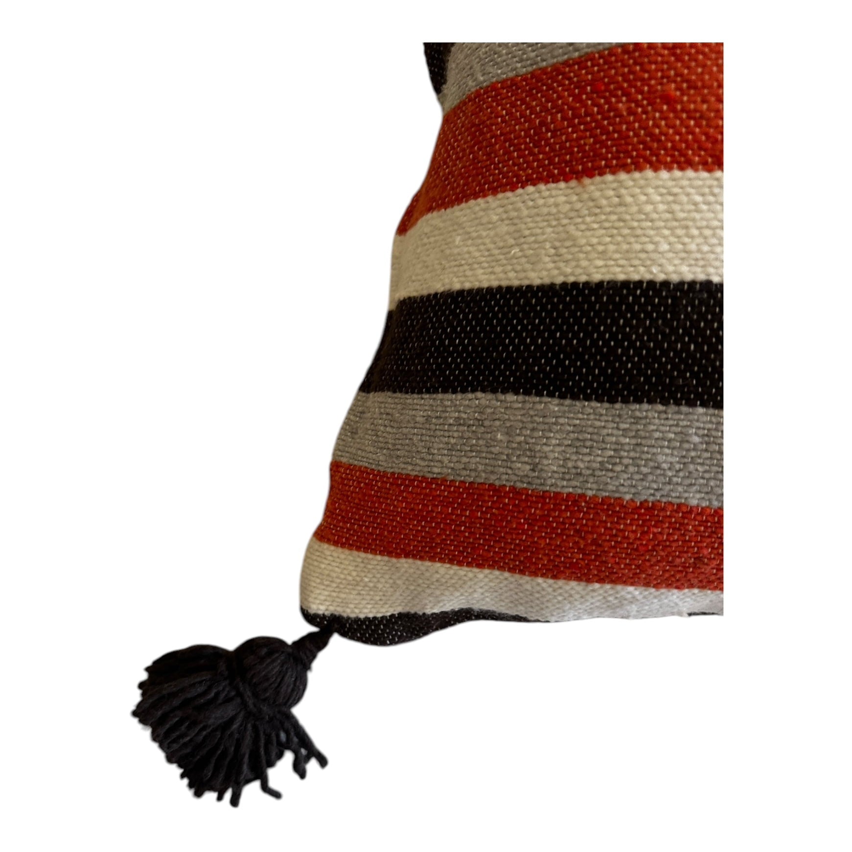 Coussin pompom rayé multicolore déco bohémien marocain