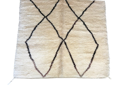 Cream & Black long beni ourain rug Morocco