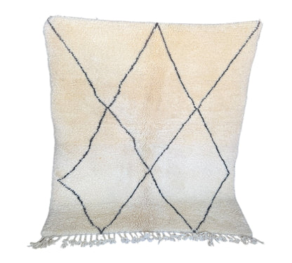 Diamond plush beni ourain rug standing