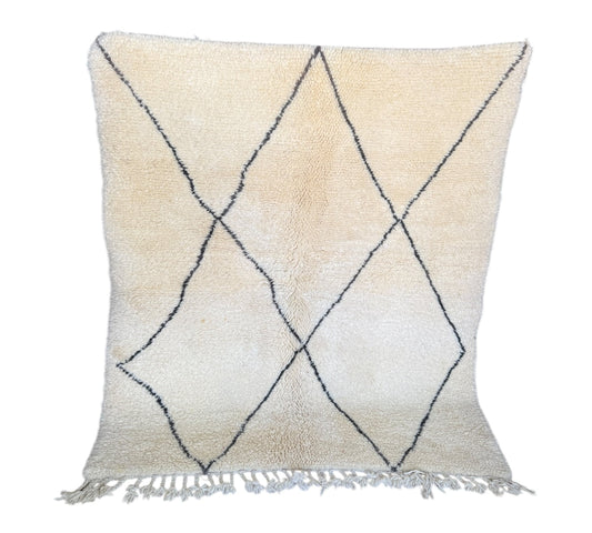 Diamond plush beni ourain rug standing
