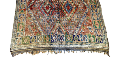 Faded red green beni mguild rectangle moroccan rug bottom