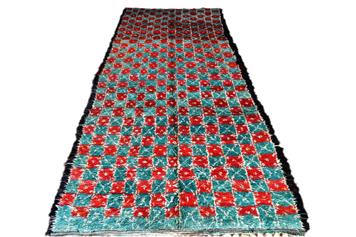 Green red checker intage marmoucha moroccan rug front