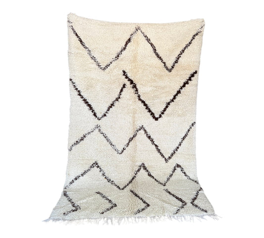 Hand looped benchegra pile beni ourain sleeping rug front
