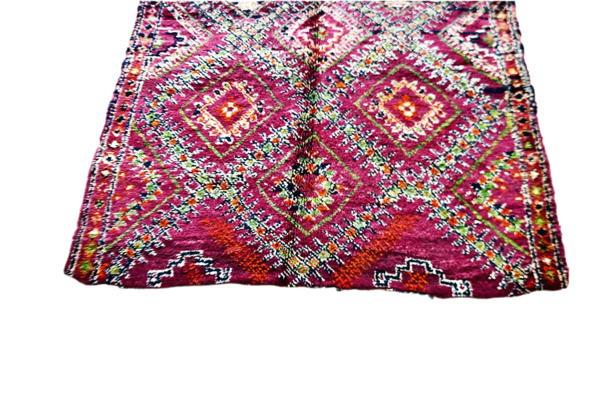 Midcentury Beni Mguild vintage rug