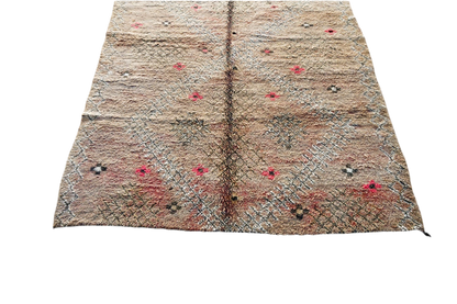 Pastel pink vintage morocccan marmoucha rug