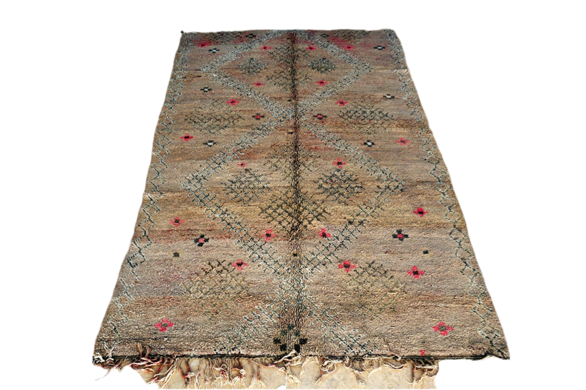 Pastel pink vintage morocccan marmoucha rug front