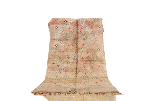 Pastel pink vintage morocccan marmoucha rug standing