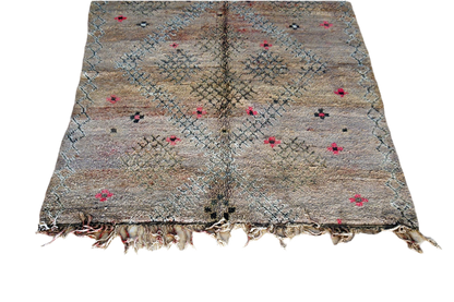 Pastel pink vintage morocccan marmoucha rug tassels