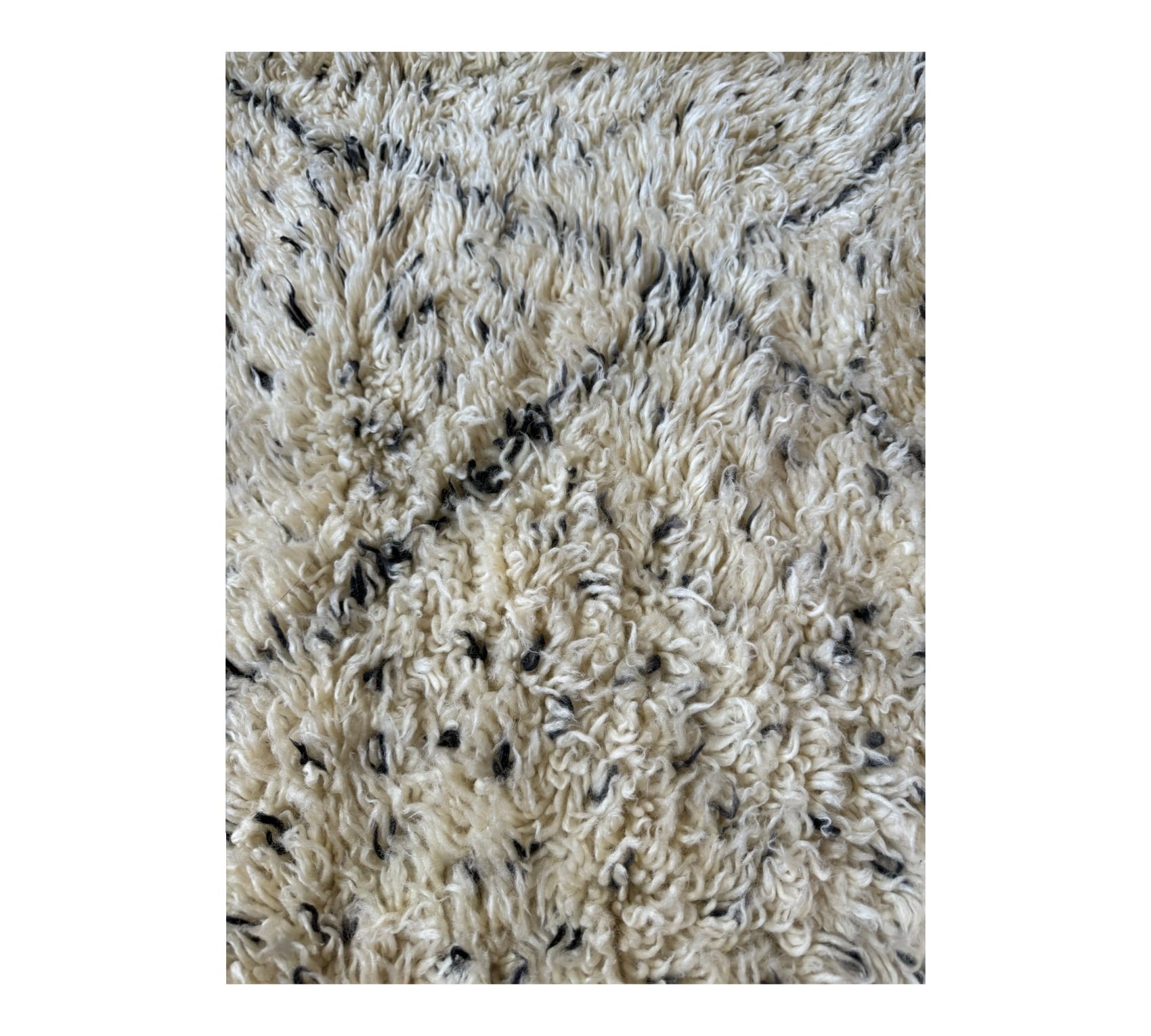 Polka dots beni ourain rug closeup 