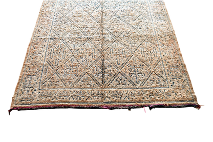 Sand grey vintage berber rug