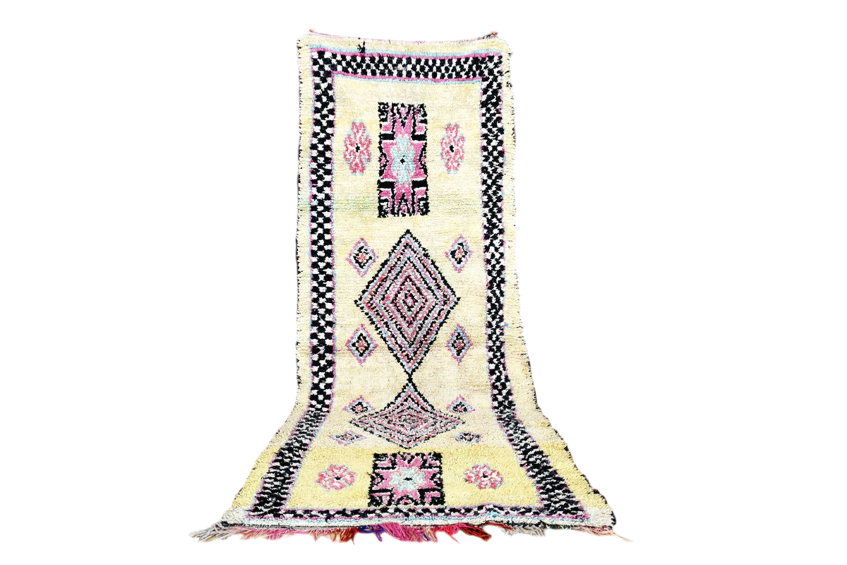 Yellow boucherouite rug standing