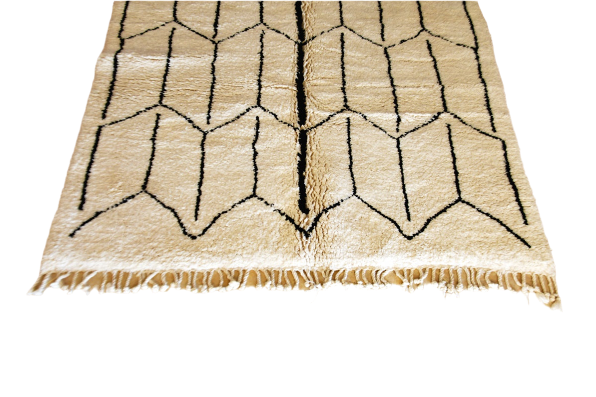 fertile black white moroccan beni mrirt rug bottom