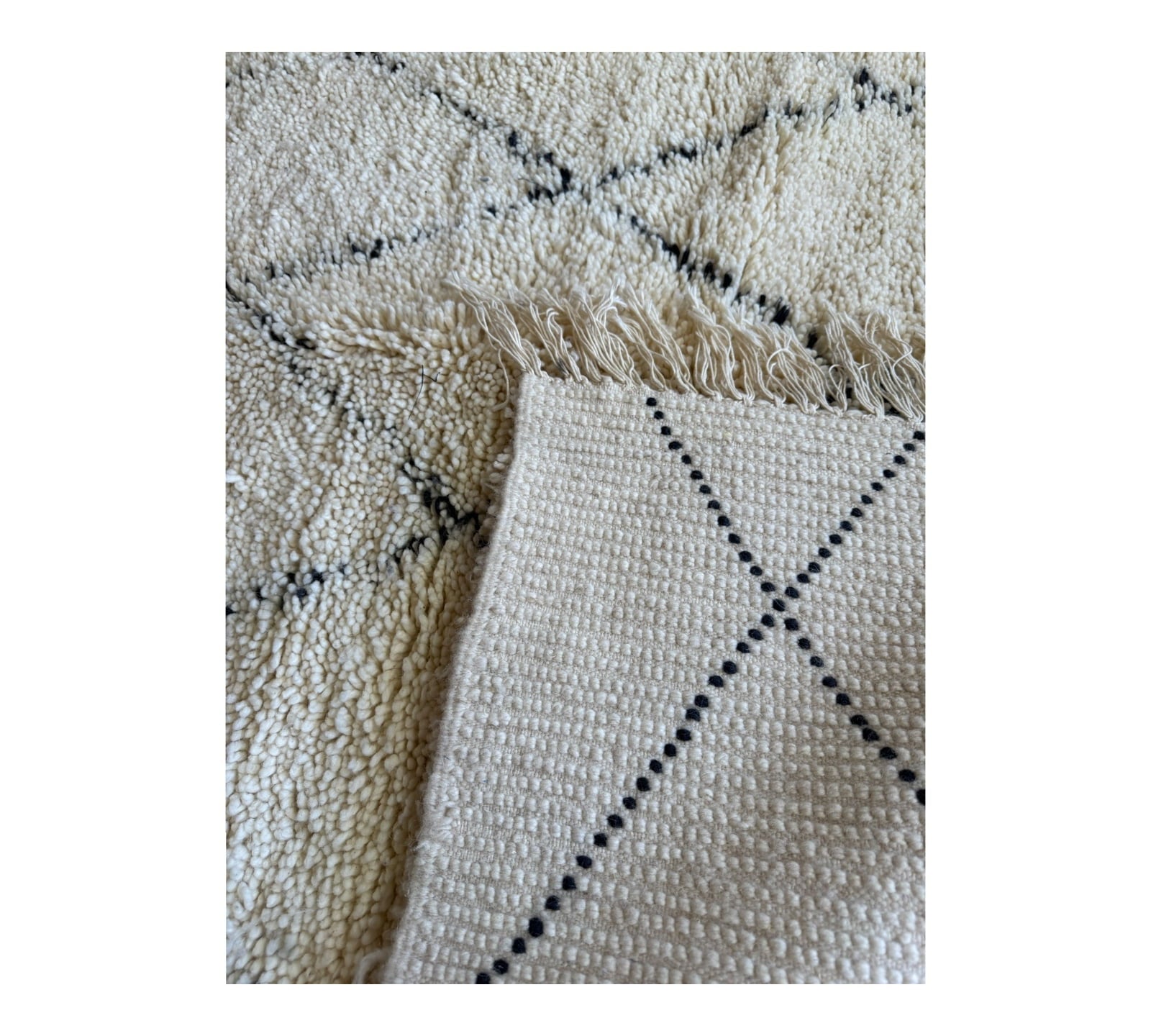 white & black diamonds symethrical beni ourain moroccan rug back