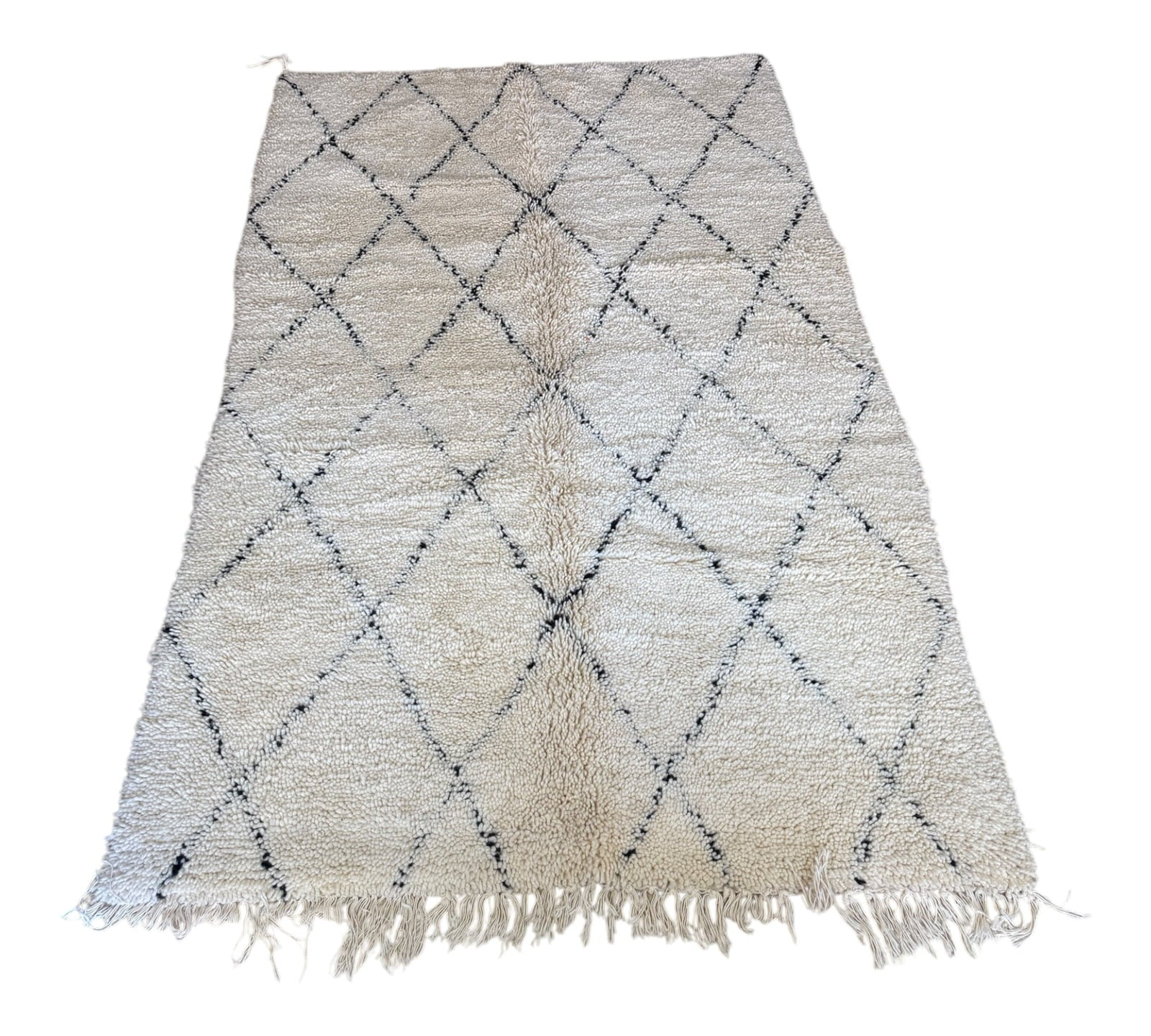 white & black diamonds symethrical beni ourain moroccan rug front