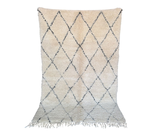 white & black diamonds symethrical beni ourain moroccan rug standing